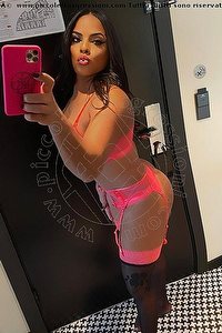 Foto selfie trans escort Rayssa Rios Rennes 0033758849251