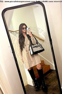 Foto selfie trav Juliana Souza Vicenza 3925324428