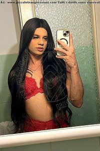 Foto selfie trav Juliana Souza Vicenza 3925324428