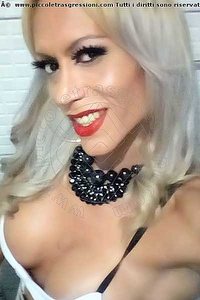 Foto selfie mistress trans Mistress Antara Bel.valen Milano 3299564752