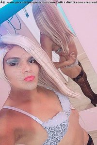 Foto selfie trav Alessia Aosta 3511415217