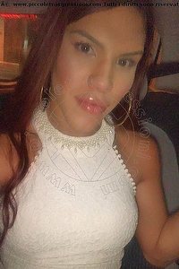 Foto selfie trans escort Yara Gold Vicenza 3293087189