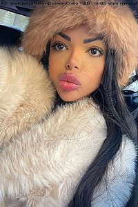 Foto selfie trans Milena Miranda Brescia 3886310811