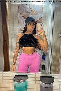 Foto selfie trans Milena Miranda Brescia 3886310811
