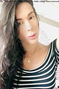 Foto selfie trans escort Laura Sabatini Firenze 3520558816