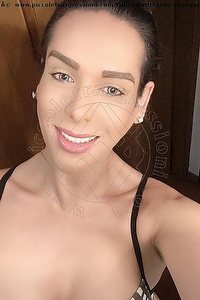 Foto selfie trans escort Laura Sabatini Firenze 3520558816