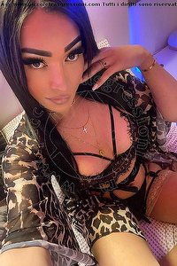 Foto selfie trans escort Patricia Ginnari Civitanova Marche 3318443032