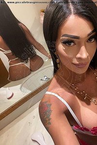 Foto selfie trans escort Patricia Ginnari Civitanova Marche 3318443032