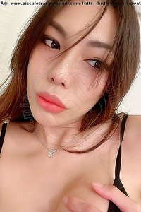 Foto selfie trans escort Miya Thai Parigi 3891978524