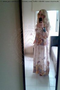 Foto selfie trans escort Eva Rossi Nicosia 0035796358133