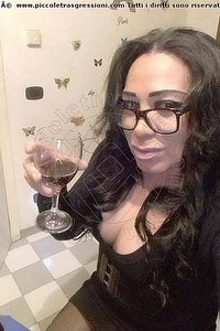 Foto selfie trans Maya Ferrari Termoli 3895221611