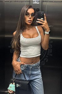 Foto selfie trans Angel Loren Napoli 3921356995