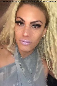 Foto selfie trans escort Eva Rodriguez Blond Ibiza 0034651666689