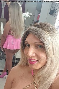 Foto selfie trans Michelly Marina Di Montemarciano 3283423921