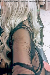 Foto selfie escort Loredana Enna 3511343814