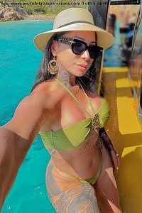 Foto selfie trans Gaby Manzini Firenze 3931497296