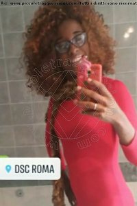 Foto selfie trans Lucrezia Parma 3273486377