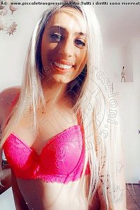 Foto selfie trans Seraina Telli Taranto 3209325282