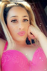 Foto selfie trans Seraina Telli Taranto 3209325282