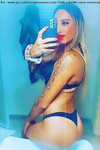 Foto selfie trans Seraina Telli Taranto 3209325282