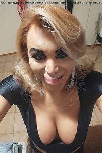 Foto selfie trans Isabella Potenza 3208238943