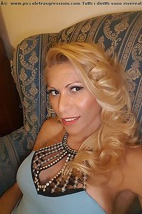 Foto selfie trans escort Sara Shiva Pornostar Ravenna 3274939959