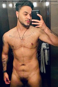 Foto selfie hot boys Ftm Uomo  Nicco Paviani Roma 3472186811