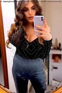 Foto selfie trans escort Sofia  Italiana Aversa 3884337947