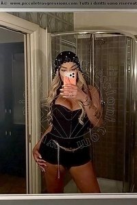 Foto selfie trans escort Ellena  Bittencourt Napoli 3921274529