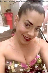 Foto selfie trans escort Lucy Praga Vibo Valentia 3501290112