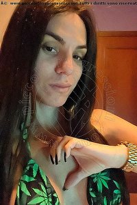 Foto selfie trans Lorenza Foggia 3208294429