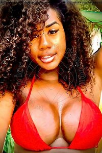 Foto selfie trans Karem Bombom Asti 3459943042