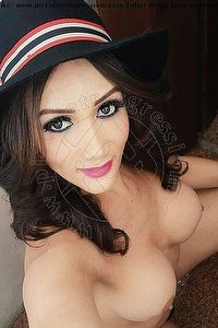 Foto selfie trans escort Isaura Terni 3383851191