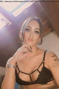 Foto selfie trans escort Isaura Terni 3383851191