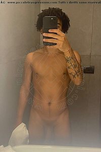 Foto selfie hot boys Felipe Sensual Torino 3756484121