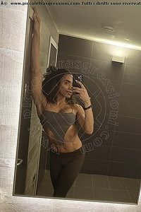 Foto selfie trans escort Violet Milano 3313881628