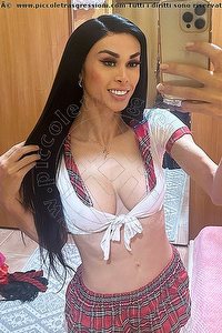 Foto selfie trans Eduarda Vogue Alessandria 3478447704