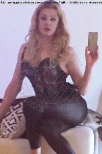 Foto selfie trans Giselle Haegen Parma 3294030296