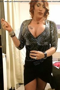 Foto selfie trans Marinella Rieti 3701305895