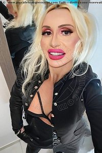 Foto selfie mistress trans Mistress Kyara Francoforte 004917612676160