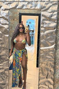 Foto selfie trans Luma Oliver Prato 3388962970