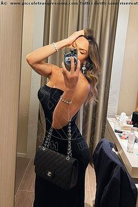 Foto selfie trans escort Melissa Bergamo 3272528432