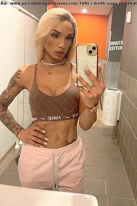 Foto selfie trans Brunna Campanaro Rimini 0033759818179