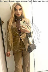 Foto selfie trans Brunna Campanaro Rimini 0033759818179