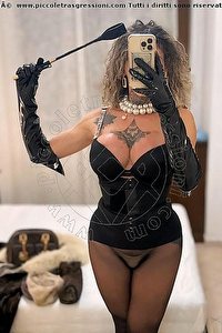 Foto selfie trans escort Sabrina Prezotte Pornostar Brasileira Milano 3444612422