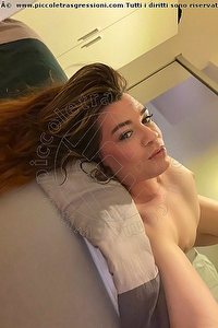 Foto selfie trans Giulia Mello Modena 3208472688