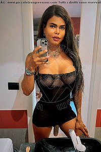 Foto selfie hot trans Barbara Taranto 3883590012