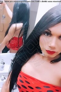 Foto selfie trans Loren Pesaro 3890085359
