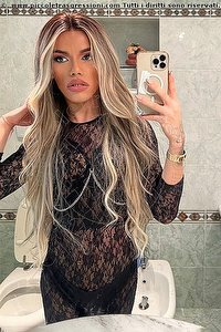 Foto selfie trans Rafaella Menicucci Xxl Napoli 3311310618