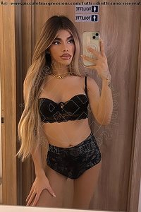 Foto selfie trans Rafaella Menicucci Xxl Napoli 3311310618